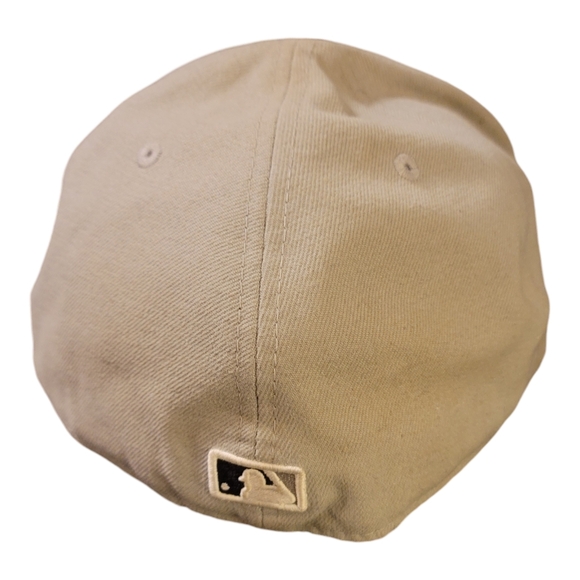 New York Yankees MLB Hat - Fitted Size 7 5/8 Cap - 59Fifty MLB Baseball Gray - Picture 2 of 10